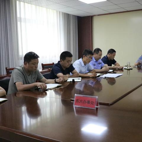 东大办事处认真做好高温红色预警防范工作