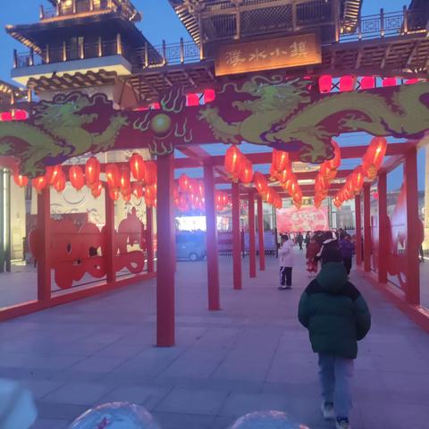 【503班李芷悦】夜游——濮水小镇