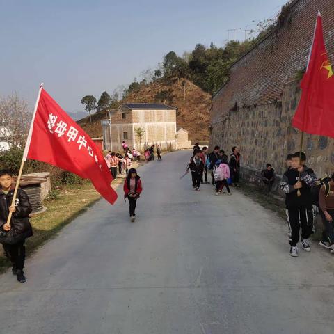 【魁母甲小学】“绿化校园、美育师生”魁母甲小学组织全校师生开展绿美校园行动