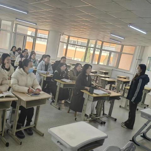 凝心聚力研教学 深耕细作促成长