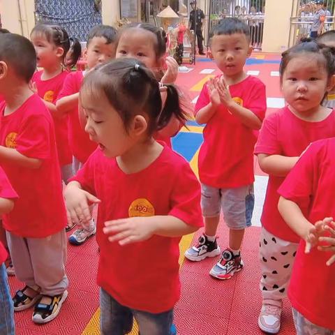 爱上幼儿园，快乐“美”一天——小博士幼儿园中一班第一周精彩回忆