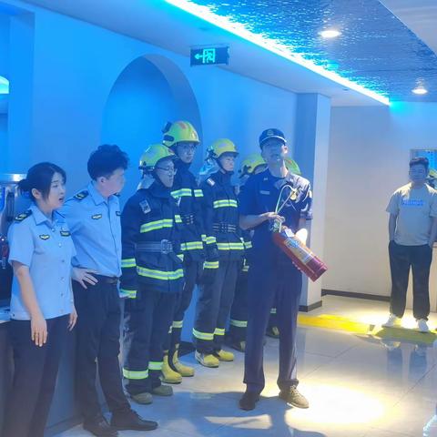 韩城市消防救援大队联合市文化综合执法大队开展消防培训演练