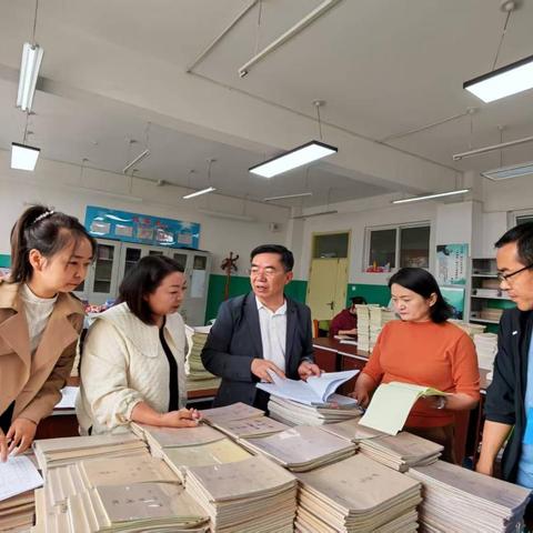 建国教育集团期中教案作业检查工作纪实