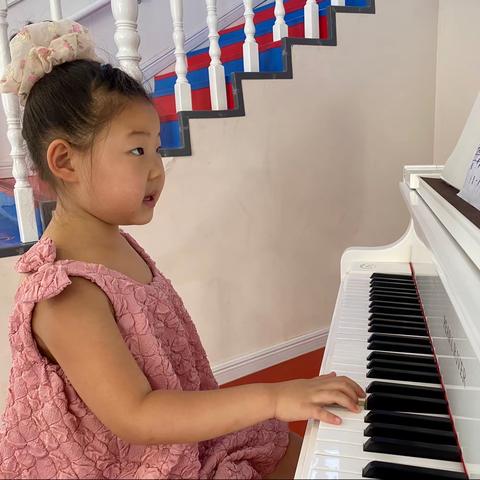 牛津奥司夫特幼儿园 姚茗希 钢琴🎹成长记