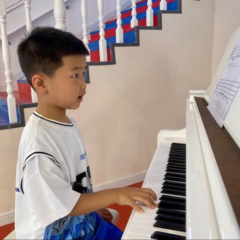 牛津奥司夫特幼儿园 王皓宸 钢琴🎹成长记