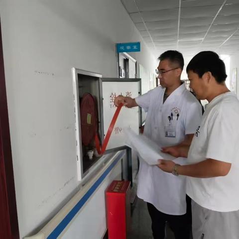 长滩镇中心卫生院端午节前安全生产检查