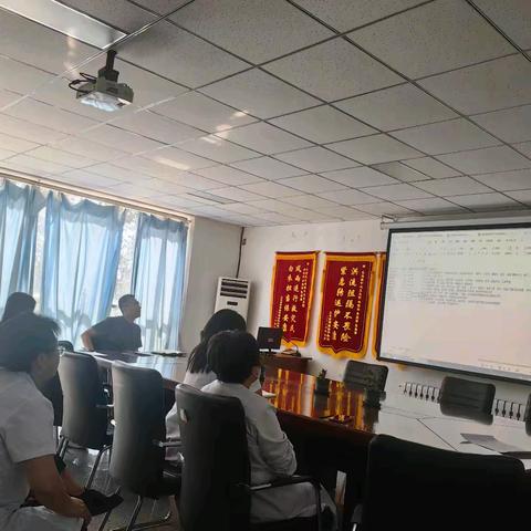 长滩镇中心卫生院-深入解读OPG分组管理下的付费机制主题培训