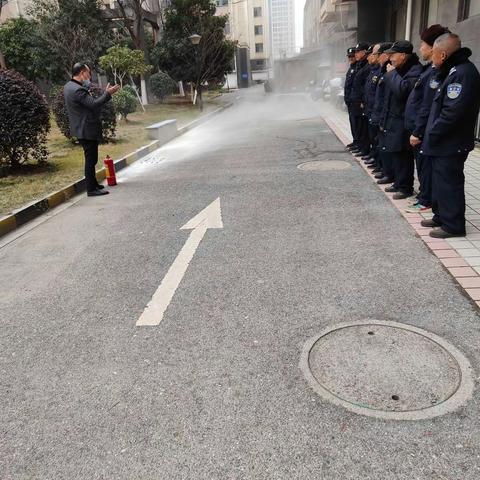 高温天气，银湖佳苑物业关于防暑防火、用电安全的温馨提示