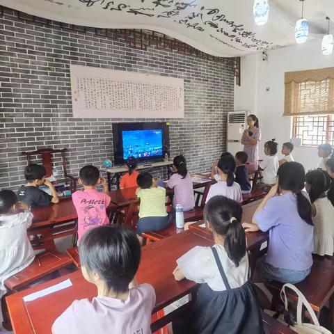 “安全护航暑假，知识浸润童心”——石山镇2025年爱心托管班活动