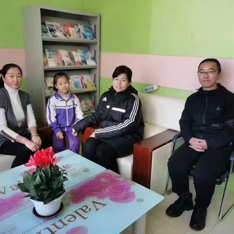 寒假家访行 ﻿点亮成长灯