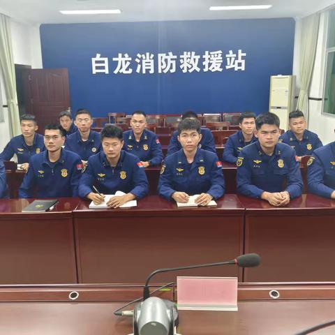 美兰大队组织开展保密安全教育专题授课