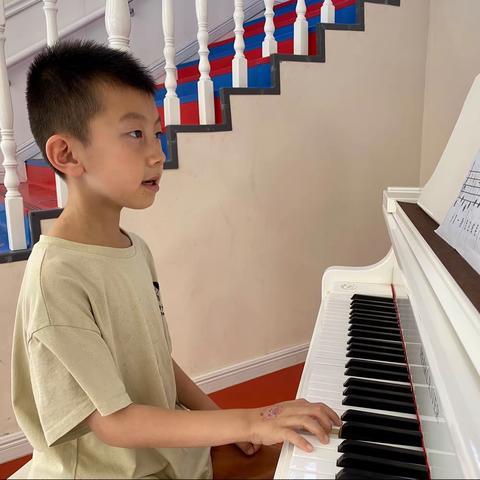 牛津奥司夫特幼儿园 黄昱森 钢琴🎹成长记