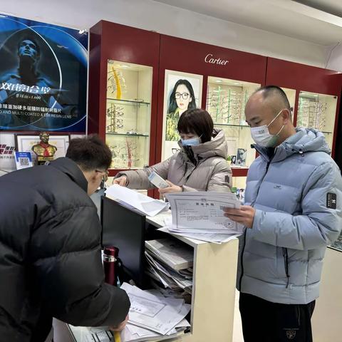 市局医疗器械处赴临潼开展春节前景区周边医疗器械质量安全督导检查
