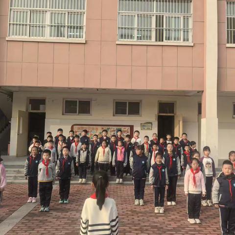【全环境立德树人】用心回望，向新而行——三（7）中队风采展播