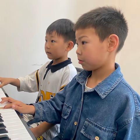 牛津奥司夫特幼儿园 王梓豪 钢琴🎹成长记