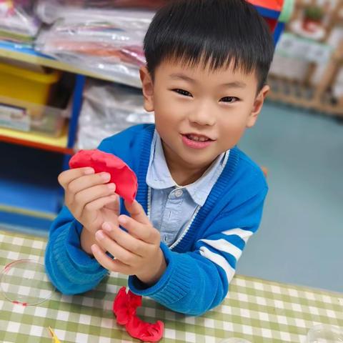 明泽幼儿园小一班韦顺琦2022-2023年度下学期个人成长记录