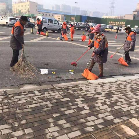 纱嫂公司年前大扫除：城市的美丽守护者