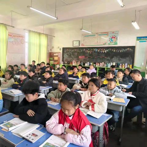 深耕课堂提实效 精准赋能促成长——滕州市界河镇中心小学新学期预约听课活动侧记