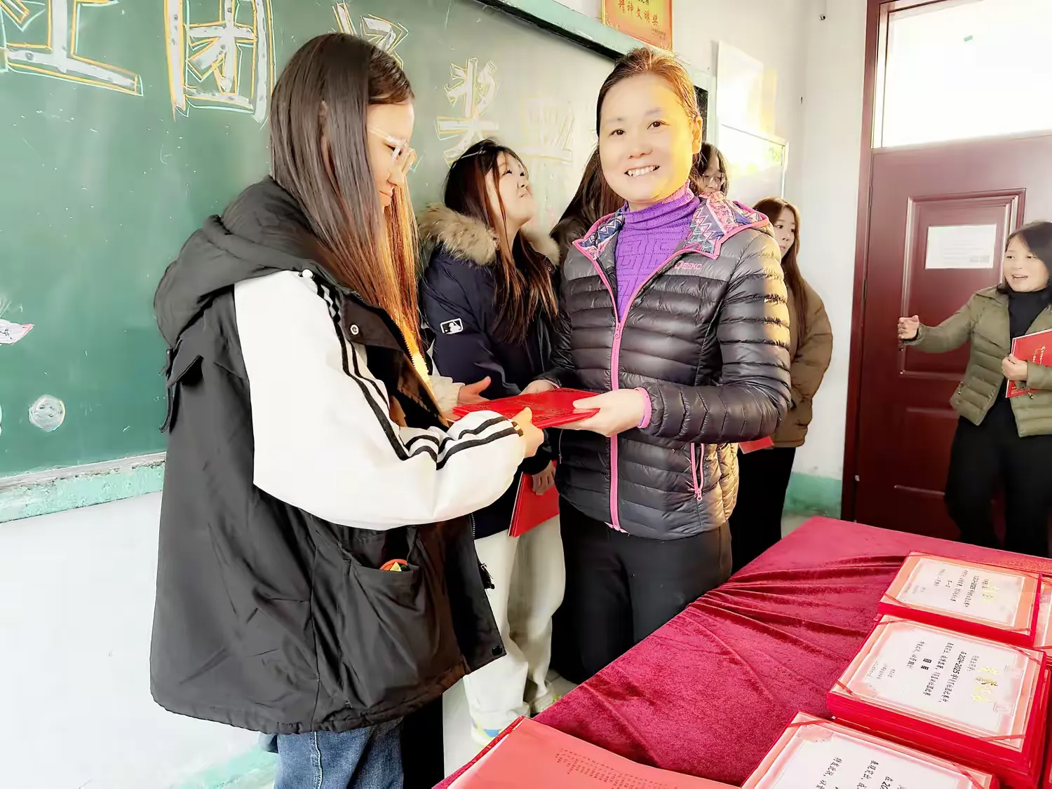 简篇-【社团风采】榜样领航，德行筑梦——电力工程系德育社团颁奖典礼