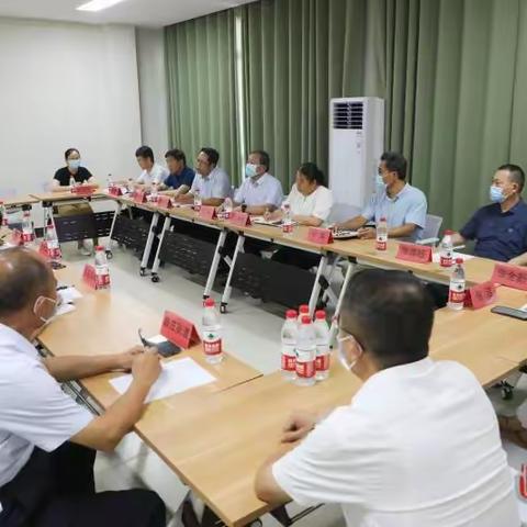 钢城区政协领导莅临钢城区养老服务中心参观调研