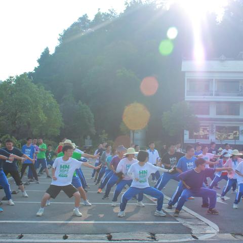 夏日躬耕学农事 调查实践觅真知——记湖南师大附中高2203班学农劳动实践活动（二）