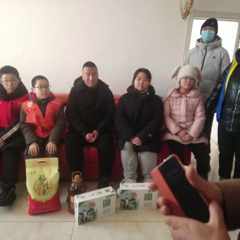 乘风三社区开展“慰问残疾人  关怀暖人心”活动