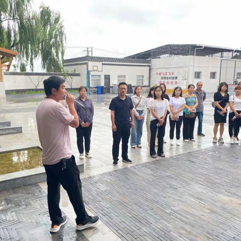 观摩学习拓思路  “五星”创建再提升