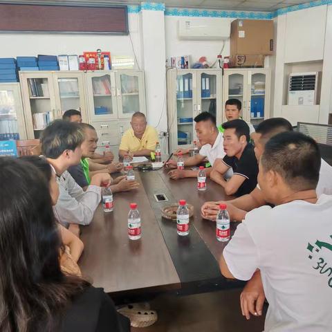 黎丰村党总支部开展座谈会活动