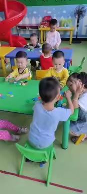 金色童年幼儿园【小班】学期精彩回顾