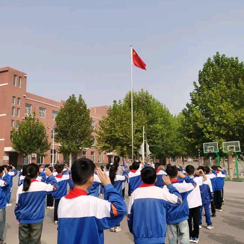 《稻菽千重浪，禾下好乘凉》——元固小学第七周主题升旗仪式