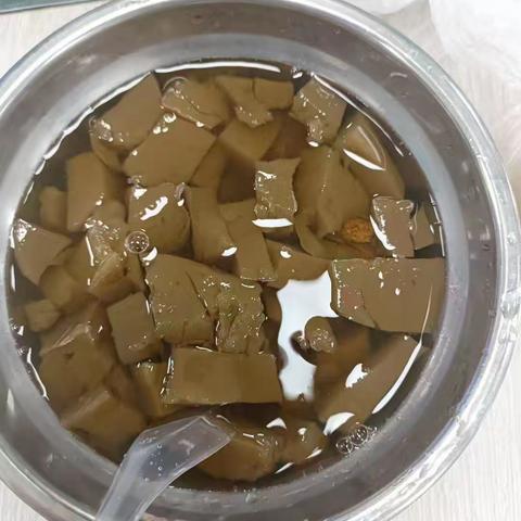 夏日清凉甜品——泽子豆腐（副本）