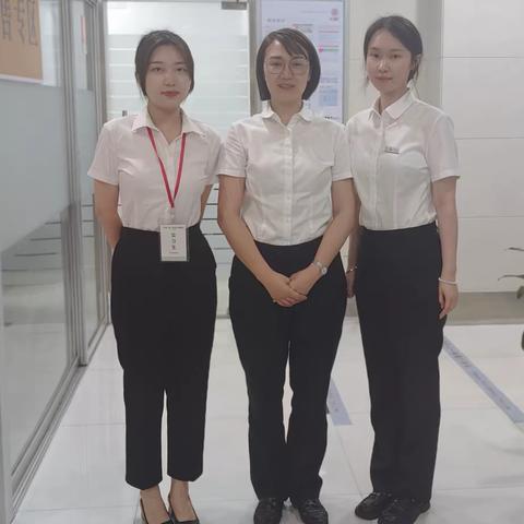 工行人民路支行举行新老员工师徒帮扶签订仪式