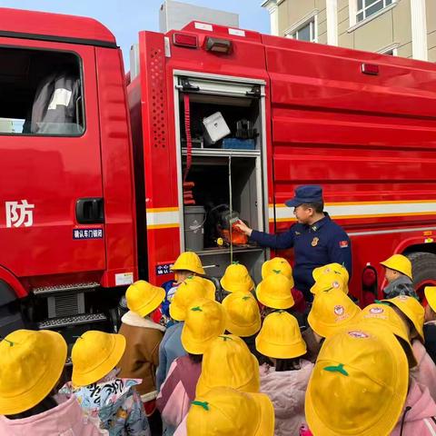 社会实践活动———走进消防队