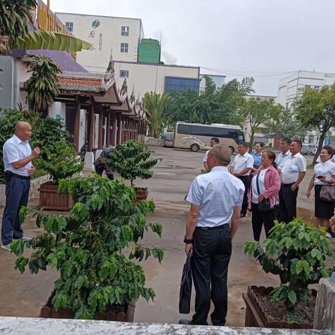 德宏后谷咖啡有限公司热烈欢迎 芒市“两新”党组织书记来我公司参观调研