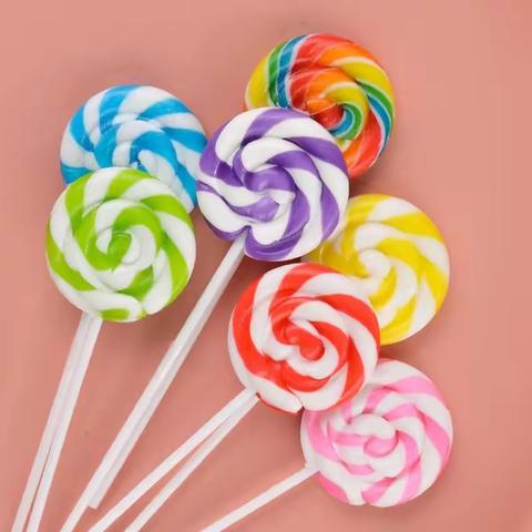 小二班米罗计画——《五彩棒棒糖》