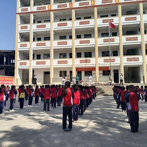 阳光课间，快乐舞动——居山小学举行“两操一舞”比赛