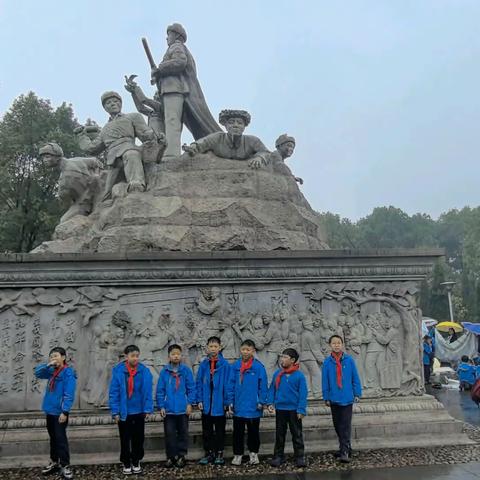 春意款款，春雨绵绵，芳草萋萋，岁月缓缓——记人民小学三马四（3）班“向最可爱的人致敬，抗美援朝，保卫国家”春日研学活动3.15