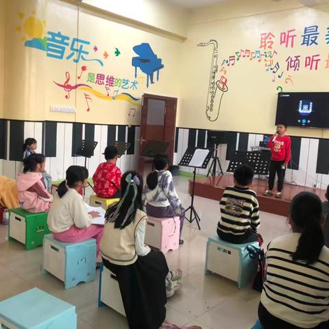 音符编织七彩梦想