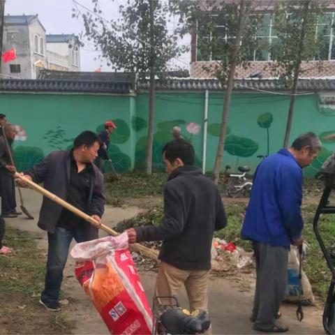 新站镇:“双节”期间不停歇 人居环境提升新台阶