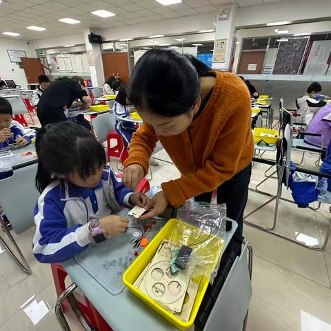 马田街道新庄社区2025年“民生微实事”情满新庄-“青苗向党，科创筑梦”社区青少年科技系列活动项目