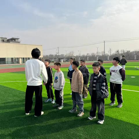 暖 · 绿茵逐光——肥乡区第三实验小学足球青训纪实