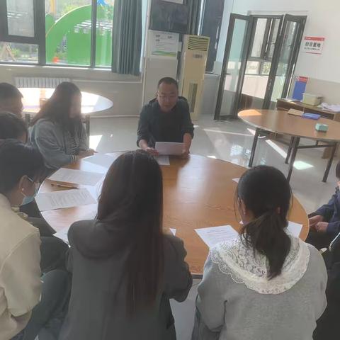 【红旗大街小学】召开膳食家长监督委员会会议 ‍