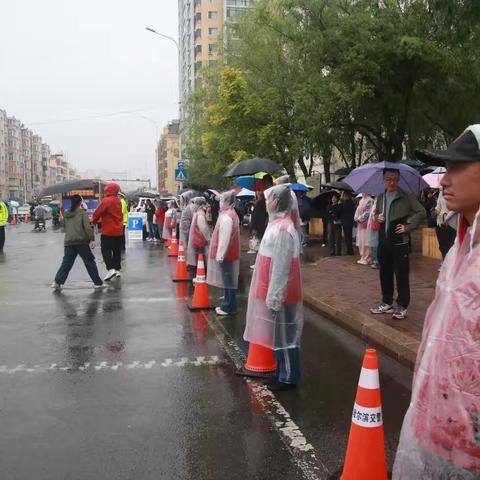 爱心护航助高考 ﻿ 温情助力筑梦行