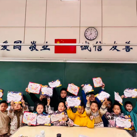 小手拼搭大梦想：枫树山大桥机器人FLL探索课程完美收官！