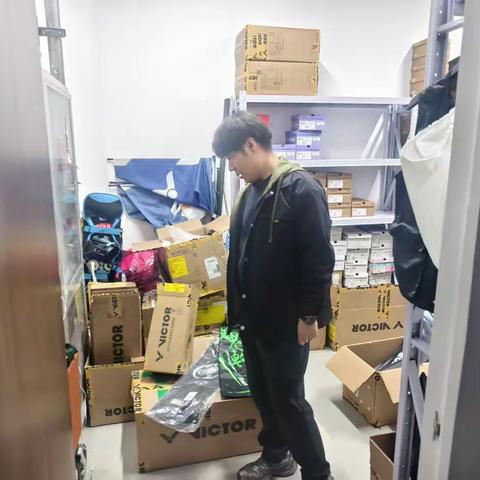 筑牢安全防线 护航场馆运营-体育公司开展驻场相关方安全教育培训及安全隐患排查工作
