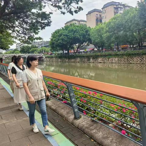 东大社区开展巡河活动