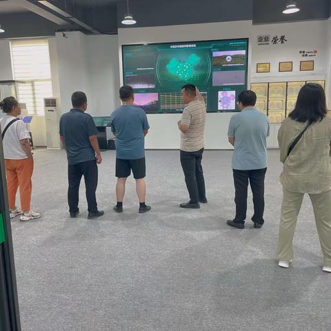 河南嘉树公司李连杰的简篇