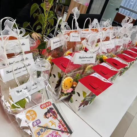 美友71228496的文章