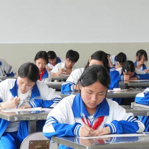 文脉赓续处，诗写少年心——七年级语文默写大赛