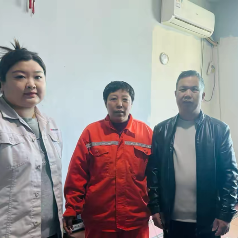 双鞍集团建筑器材公司开展4月义工队活动